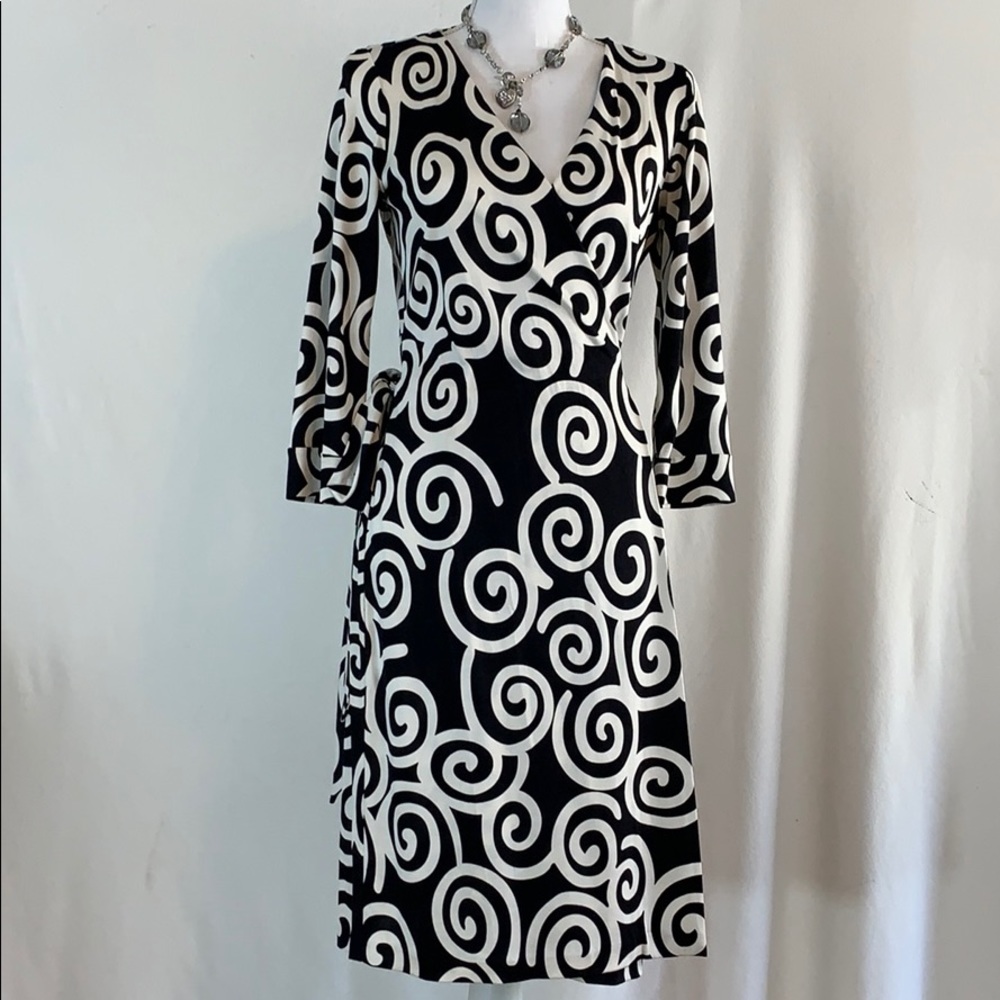 DVF Wrap Dress w/ Black & White Swirls in. 8.
